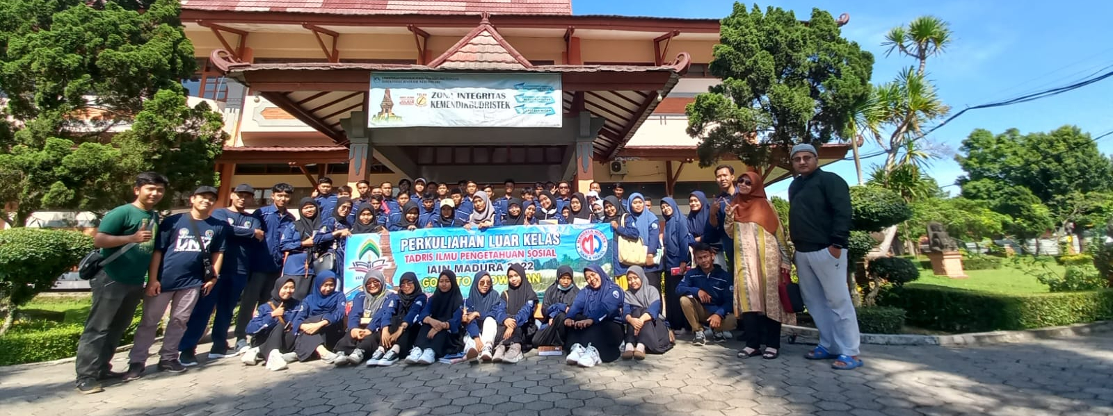 a93dfcef-cbe7-464d-a959-0db3b22da9ef