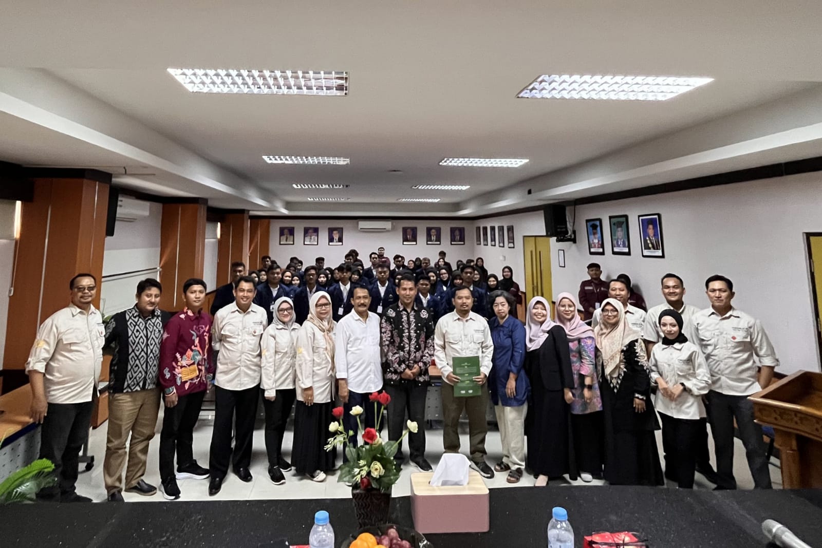 Mahasiswa Tadris IPS IAIN Madura Lakukan Studi Banding ke UNESA dalam Rangka PLK dan Peringatan Hari Kebangkitan Nasional